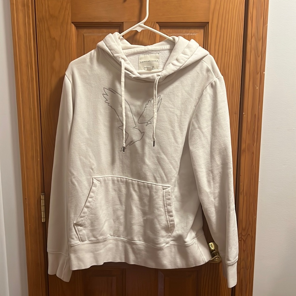American Eagle Men’s White Hoodie Size Medium